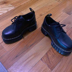 Dr. Marten Audrick Nappa Leather Platform Shoes Size 5
